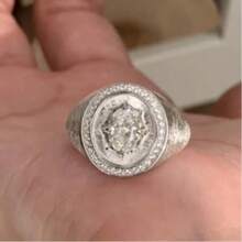 1 pièce Bague antique brossée avec strass œuf de pigeon exquis