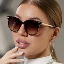 Vintage-Style Oval Fashionable Glasses For Ladies - Lightweight Polycarbonate Frame With Decorative Lenses, European Metal Hinge Design, Suitable For Both Casual And Formal Occasions To Wear - màu đen - Xem 3