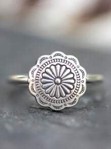 1 Piece Vintage Floral Pattern Ring Antique Silver Ladies Versatile Jewellery Exquisite And Fashionable Daily Wear Can Be Given To A Friend.