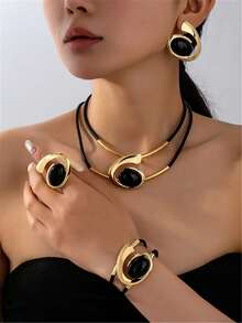 5pcs/Set Fashion European And American Exaggerated Black And White Necklace, Earrings, Bracelet, Ring Jewelry Set, Faux Pearl Decorative Design Accessories