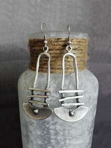 1 对复古波西米亚风格仿古银色扇形长吊坠耳环，适合女士、节日使用