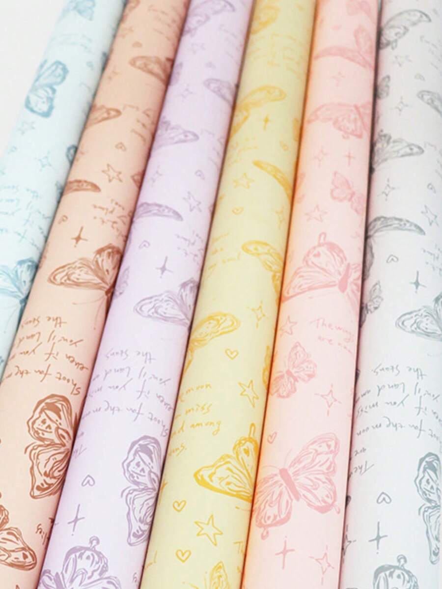 3 pièces Papier cadeau de mariage comprenant 6 types de papier d'emballage coloré. Les couleurs douces et les designs mignons en font l'emballage cadeau parfait. Il convient également parfaitement pour les anniversaires, la Saint-Valentin, la Fête des Mères, les boîtes cadeaux, les mariages, les saisons, l'emballage cadeau pour les fêtes, les projets d'artisanat, la décoration d'intérieur, l'artisanat, etc.