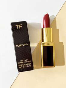 TOM FORD [Mini] KOLOR DO UST 1 g #16 SCARLET ROUGE / Trwałość i natychmiastowy efekt do 12 godz. oraz nawilżenie i odporność na blaknięcie do 12 godz. / Komfortowy i jednolity kolor, przejrzystość i kondycjonowanie / Ultra kremowa i odżywcza szminka. - #16 1g - Zobacz 5