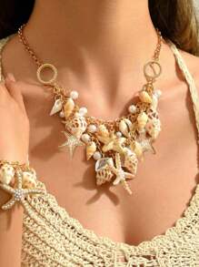4pcs Women's Vintage Creative Elegant Fashion Metal Flower Decor Baroque Faux Pearl Necklace Set, Ocean Style Starfish Pendant Multilayer Necklace Set
