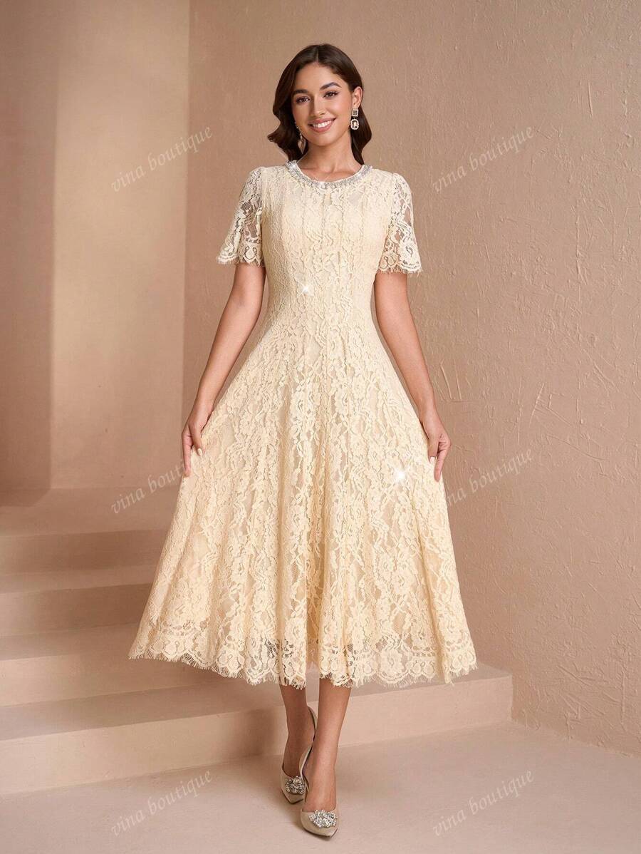 Elegant Round Neck Fitted & Slim Women's Luxurious Dress, Glamorous & Sexy For Party