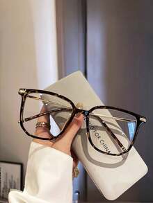 New Large Frame Minimalist Fashion Versatile Metal Square Women Glasses, Personalized Casual Party Holiday High-End Decorative Glasses For Daily, Workplace, Business, Artistic, Stylish Street Photography