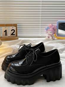 7.5厘米超高跟厚底英式牛津鞋，黑色漆皮粗跟防水台玛丽珍乐福鞋，系带休闲通勤鞋，百搭2025年秋季