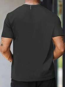 Camiseta ligera para hombres - camiseta de cuello redondo y manga corta, suave y transpirable con el diseño del club antisocial de 'Chico Triste' - hecha de algodón, adecuada para golf, correr, entrenamiento y ropa casual, un modelo habitual de camiseta de manga corta ideal para el ocio durante las cuatro estaciones con estampado de diseño para hombres. - Negro - Ver 3