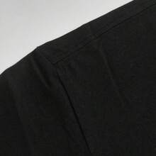 Camiseta Feminina Desenho Personagens Animado Amigos 100% Algodão Versátil Modelo Casual 2025 Envio Ja - Preto - Visão 6