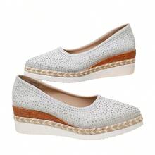 Women Platforms & Wedge Sandals