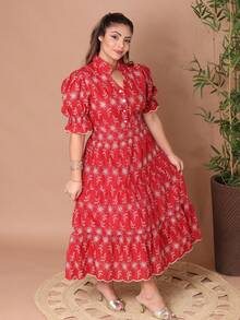 Women's Fashion Midi Dress In 3D Laise Fabric And Smooth With Elastex On The Back And Button On The Front And Lining - 雙色紅 - 查看 1