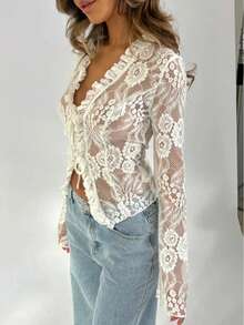 Lace Sheer Crop Cardigan:White Floral Lace, Deep V, And Ruffled Edges. Adds A Delicate, Chic Touch To Denim Or Dress Looks. - 白色 - 查看 3