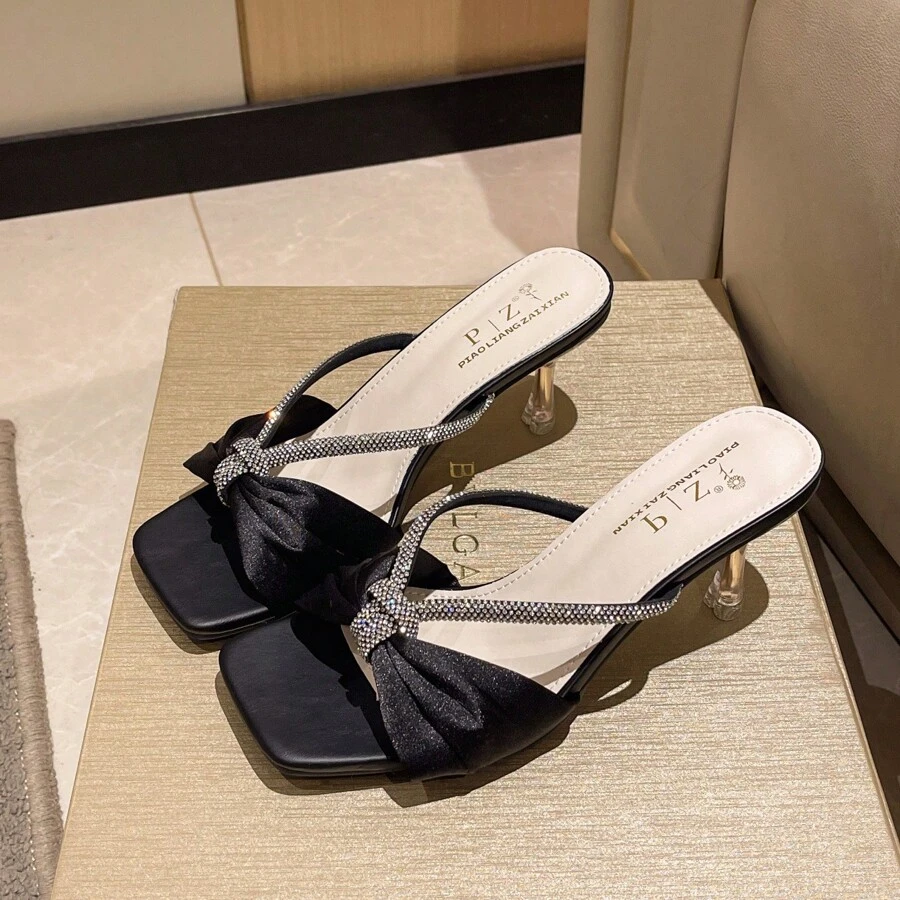 Women Athletic & Outdoor Sandals & Slides - 白色 - 查看 1