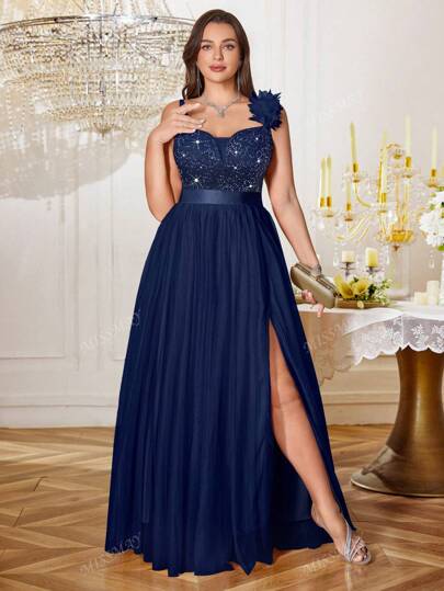 Robe longue élégante pour soirée, mariage, dîner, remise de diplôme avec col V profond, paillettes, dentelle florale, bretelles spaghetti, fleur 3D, empiècement mesh contrasté, fronces et fente fendue au bas