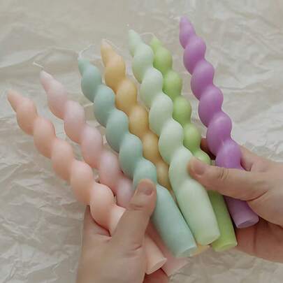 4/2 件螺旋烛台，带香味扭曲蜡烛，多色香薰蜡烛，适用于厨房、卧室、万圣节/圣诞节氛围家居装饰礼物