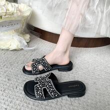 Women Athletic & Outdoor Sandals & Slides - 黑色 - 查看 8