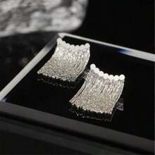 1 Pair Crescent Shaped Fringed Earrings, Minimalist & Versatile
