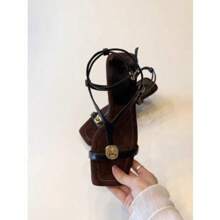 Women Heeled Sandals - 黑色 - 查看 8