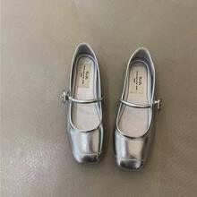 Women Flats