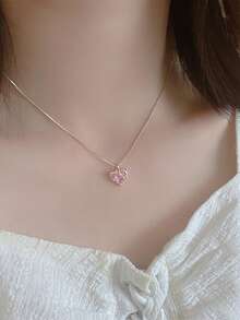 1入超閃粉紅色水晶玻璃心形項鍊，流行輕奢心形吊墜