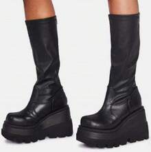 Women Cycling Shoes - Black - View 8