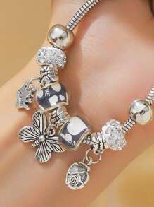 1 件女孩时尚手链，波西米亚银蝴蝶吊坠，水钻和串珠优雅手链，适合派对、宴会的礼物