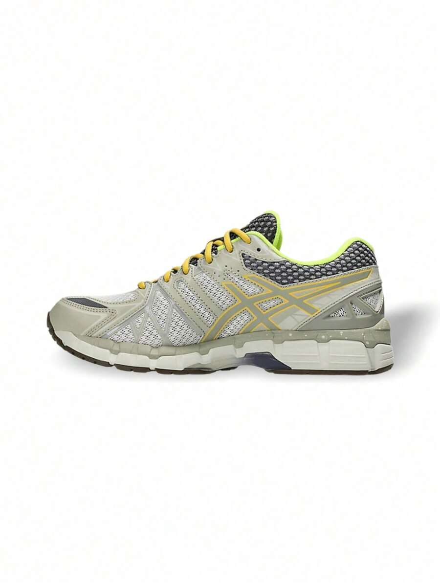 Asics Bodega X Gel Kayano 20 男士休闲运动鞋，米白色网眼鞋面，搭配翡翠绿凝胶缓震和荧光绿点缀 1203A621-201 - 綠色桉樹 - 查看 1
