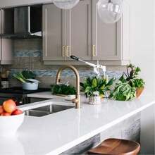 粘性塑料自粘墙纸，白色乙烯基包装膜卷，家具贴纸，用于墙壁橱柜桌子架子闪光效果墙纸墙贴房间装饰墙面装饰厨房卧室客厅装饰 - 珠光白 - 查看 8