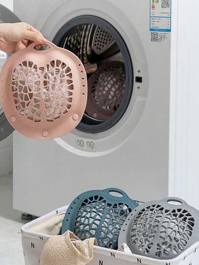 1个硅胶文胸洗衣袋，适用于钢圈和无钢圈文胸，细网眼设计，拉链封口，可在洗衣机和烘干机中保护文胸，是洗衣、洗衣机和旅行的必备品。