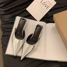 Women Athletic & Outdoor Sandals & Slides - 銀色 - 查看 2