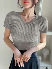 Women V-Neck Short Sleeve Fitted Ribbed Casual Knit Top, Spring/Summer