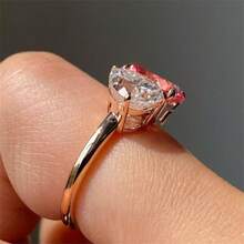 1件女款金色調水鑽心形時尚吊飾精緻高級個性化珠寶戒指，適合訂婚、婚禮、派對、度假、約會、日常配戴，送給女友的禮物 - 金色 - 查看 2