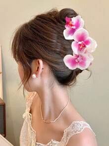1个兰花发夹，3种颜色可选（腮红粉、紫色、深红色） - 采用层叠逼真的花瓣和黑色弹簧夹，适合打造海滩造型或作为优雅的日常发饰。 - 彩色 - 查看 13