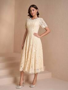 优雅圆领修身女士奢华连衣裙，迷人性感，适合派对穿着 - 淡黃色 - 查看 4