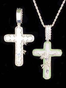 DUBSS 男士镶钻耶稣十字架夜光项链吊坠，5A级立方氧化锆嘻哈饰品 - Cross - 查看 4
