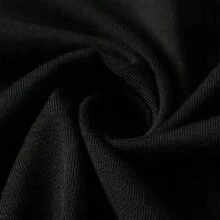 Camiseta corta de algodón puro de 220 g con estampado doble de una sola cara, hecha a mano. Ilustración estilizada de un oso antropomórfico caricaturesco con gafas, sobre un fondo oscuro. Estilo hip-hop. - Negro - Ver 5