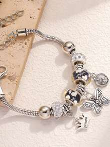 1 件女孩时尚手链，波西米亚银蝴蝶吊坠，水钻和串珠优雅手链，适合派对、宴会的礼物