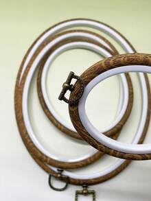 Cerceaux de broderie vintage ovales, convenant pour les projets de point de croix et de travaux d'aiguille, avec anneaux métalliques, brun café, kit d'outils d'artisanat de broderie DIY, applicable pour les arts de point de croix, tailles : 6*7,5 cm, 8*10 cm, 12*15 cm, 15*19 cm, 18*25 cm, 22*29 cm