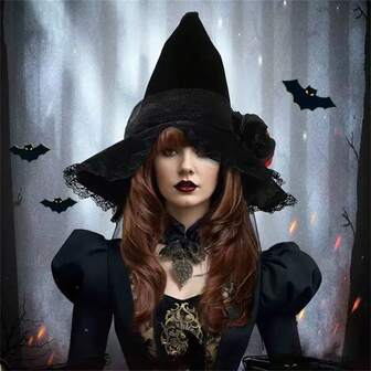 Förtrollad barock häxhatt - Royal Gothic Queens nätdesign med livfulla blomaccenter - Perfekt dekorativ Halloween-tillbehör