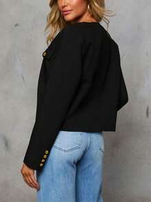 Jaqueta curta elegante feminina com botões em cores contrastantes, adequada para outono e inverno - Preto - Ver 7