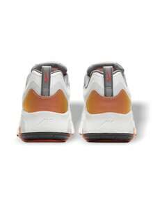 Nike Air Max 200 男士运动鞋，活力岩浆橙色点缀，Max Air 气垫，白色织物鞋面，休闲与运动兼备，AT8507-100 - 白色/橙色 - 查看 4