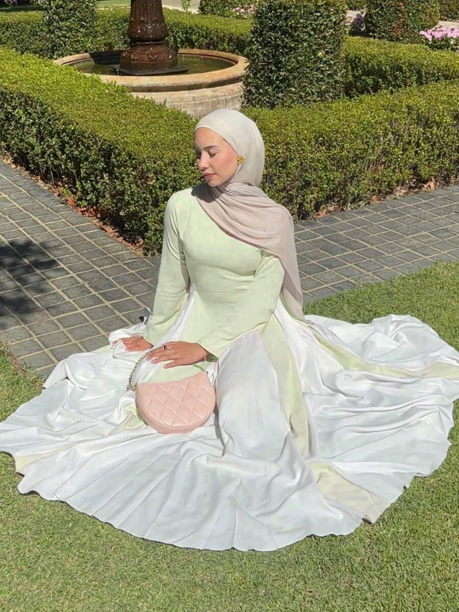 Elegant Women's Colorblock Ombre Dress, Soft Spring Long Sleeve Modest Gown - Green - View 1