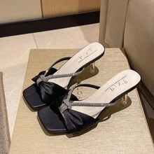 Women Athletic & Outdoor Sandals & Slides - 白色 - 查看 3