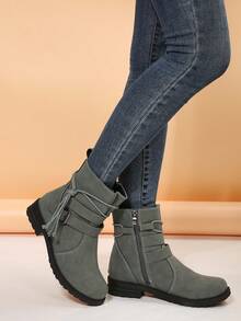 Botas de tacón grueso con cremallera lateral, hebilla y punta redonda para mujeres talla grande de otoño/invierno - Gris Claro - Ver 6
