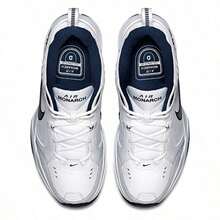 Nike Giày thể thao nam Air Monarch IV màu trắng/bạc ánh kim, chất liệu da bền chắc với đệm khí Air giúp hỗ trợ và tạo độ bám tốt trong mọi hoạt động. Mã sản phẩm: 415445-102 - Trắng/Bạc kim loại - Xem 3