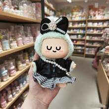 Set completo di vestiti da 17 cm per la bambola - Outfit estivo con cappello, gonna, collana adatto per portachiavi Macaron | Moda cieca per la 1a/2a generazione | Accessorio ciondolo mini borsa