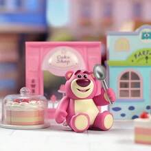 MINISO名创优品皮克斯欢乐甜品街系列盲盒，汇聚皮克斯人气角色，以甜品街为背景，创意十足。每款造型独特，场景独特，随机发货，惊喜不断。（1个，随机发货） - 彩色 - 查看 5