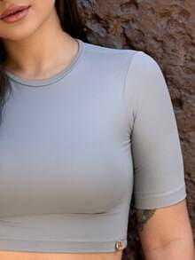 Cropped Blouse Short Sleeve Polyamide Suplex Round Neck Mia - Grey - View 4