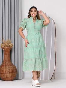 Women's Fashion Midi Dress In 3D Laise Fabric And Smooth With Elastex On The Back And Button On The Front And Lining - 雙色水綠 - 查看 2