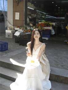 宽松白色拼布蕾丝边吊带背心裙，飘逸修身 - 白色 - 查看 2